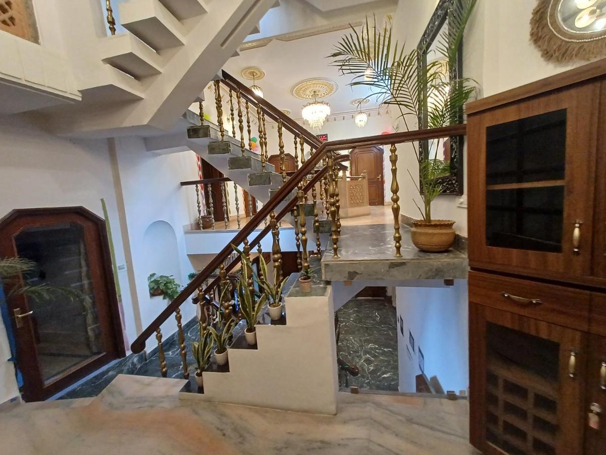 Hotel Natraj Palace 斋浦尔 外观 照片