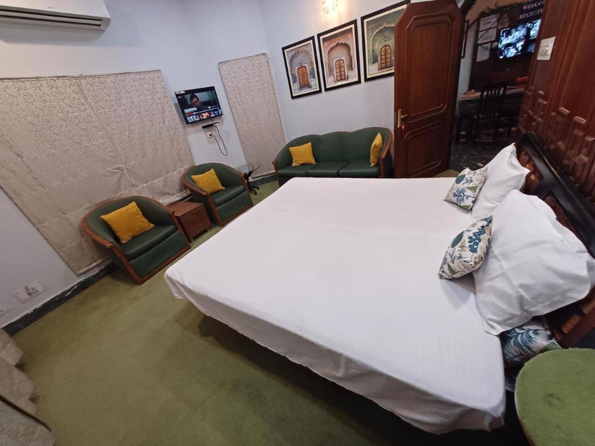 Hotel Natraj Palace 斋浦尔 外观 照片